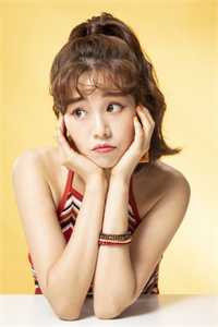 搞笑女捡漏修仙界，全师门凡尔赛萧无尘秦千凝最新章节在线阅读