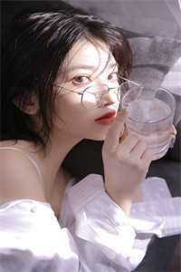 昭昭如月，照我无眠顾煜虞昭月全文阅读下载百度云免费小说